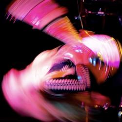 I don't wanna love you Music Code